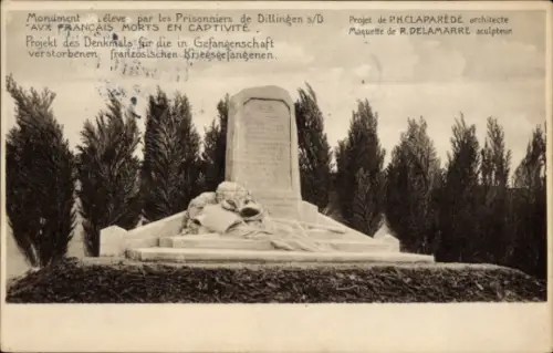 Ak Dillingen an der Donau, Denkmal für die in Gefangenschaft verstorbenen frz. Kriegsgefangenen
