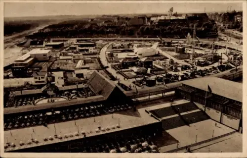 Ak Berlin Charlottenburg, Deutsche Bauausstellung 1931, Deutsches Dorf