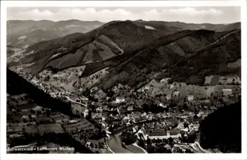 Ak Wolfach im Schwarzwald, Luftaufnahme