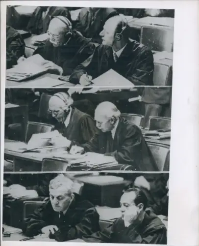 Foto Nürnberger Prozess, Verteidiger Ludwig Babel, Hans Laternser, O.Nelte, F. Sauter, H. Marx