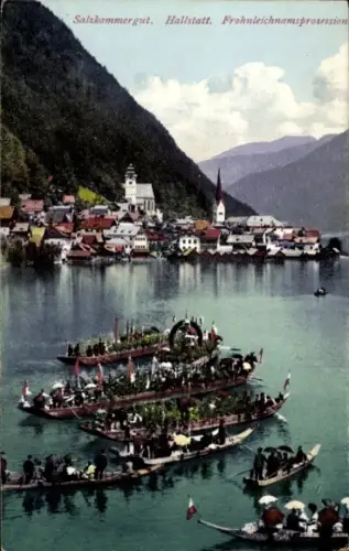Ak Hallstatt im Salzkammergut Oberösterreich, Salzkammergut,  Frohnleichnamsprozession, Boote auf