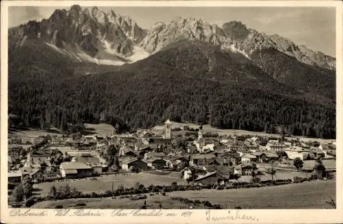 Ak Innichen San Candido Südtirol, Dolomiten, Val Pusteria,  Berglandschaft, Dorfansicht