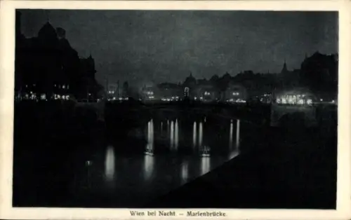 Ak Wien 1 Innere Stadt, Wien bei Nacht, Marienbrücke, dunkle Szenerie, beleuchtete Brücke