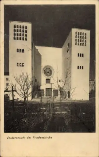 Ak Wien 13 Hietzing Österreich, Vorderansicht der Friedenskirche, weiße Fassade, große Fenster, G