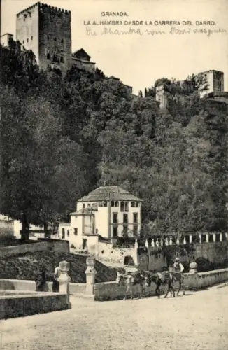 Ak Granada Andalusien Spanien, Alhambra, Carrera del Darro,  Gebäude, Bäume, Pferde