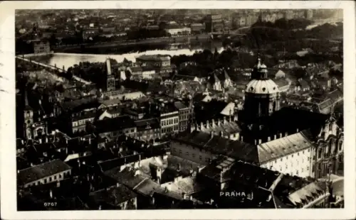 Ak Praha Prag Tschechien, Schwarz-Weiß-Bild von  Fluss, Dächer, Stadtansicht, PRAHA