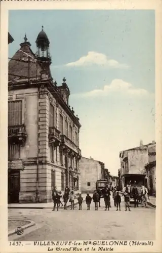 Ak Villeneuve lès Maguelone Hérault, Hauptstraße mit Rathaus
