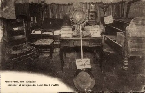 Ak Ars sur Formans Ain, Kircheninneres, Möbel und Reliquien des heiligen Pfarrer