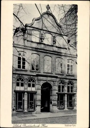 Ak Hansestadt Lübeck,  Buddenbrook-Haus, Schwarz-Weiß-Foto, Waßner-Foto