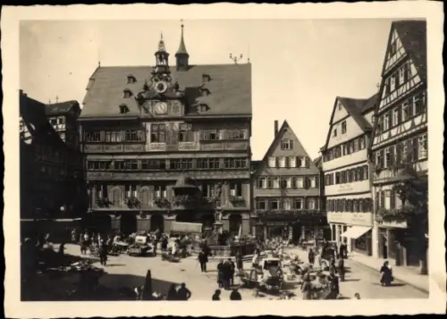 Ak Tübingen am Neckar, Marktplatz, s Gebäude, Menschen, Marktstände