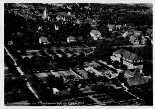 Ak Großsachsenheim Sachsenheim in Württemberg, Luftaufnahme, Landfrauenschule