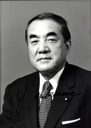 Foto Yasuhiro Nakasone, Premierminister von Japan, Autogramm