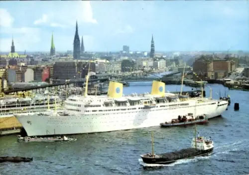 Ak Hamburg Mitte Altstadt, Dampfer Gripsholm, Swedish America Line, am Kai mit Schleppern, Backbord