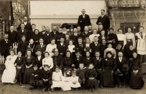 Foto Ak Murrhardt in Württemberg, Menschengruppe