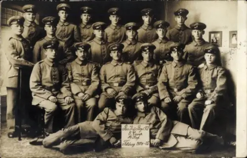 Foto Ak Deutsche Soldaten in Uniform, Reserve-Infanterie-Regiment 93