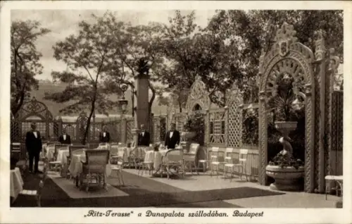 Ak Budapest Ungarn, Ritz Terrasse a Dunapolata szallodaban