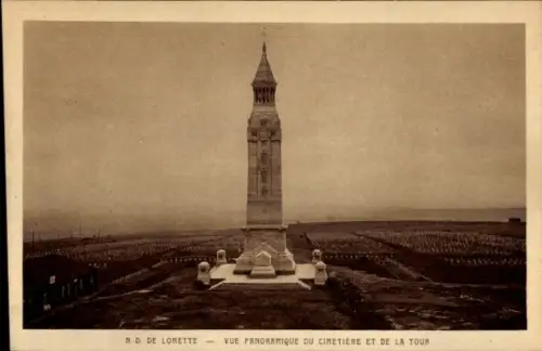 Ak Lorette Loire, Panoramablick auf den Friedhof, Uhrturm, Monument