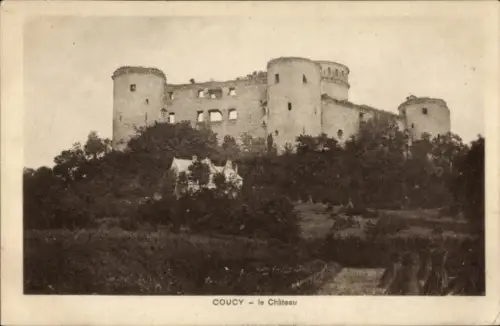 Ak Coucy le Chateau Aisne, Schlossruine