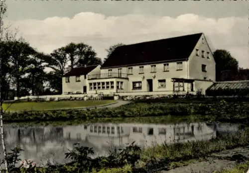 Ak Neuenkirchen in Oldenburg, Haus Bergquell, Kur- und Pensionshaus, Bes. Franz Schröder