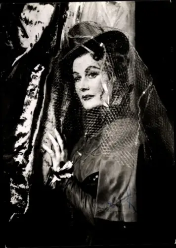 Foto Opernsängerin Erika Schmidt, Opernszene, Autogramm