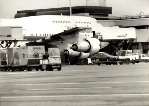 Foto Zürich Stadt Schweiz, Flughafen, Passagierflugzeug, SwissAir