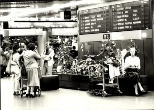 Foto Zürich Stadt Schweiz, Flughafen, Fluggäste, Wartebereich