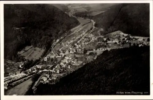 Ak Höfen Monschau Montjoie in der Eifel, Luftaufnahme von  Fluss, Wälder, Häuser