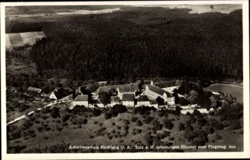 Ak Sulz am Neckar, Ackerbauschule Kirchberg, ehemaliges Kloster, Luftaufnahme