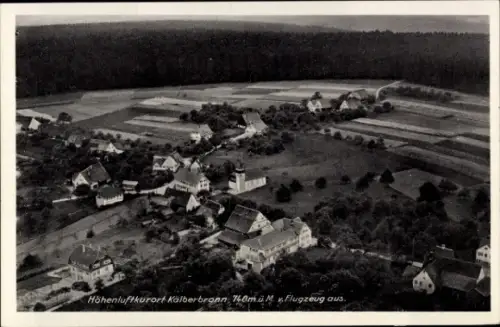 Ak Kälberbronn Pfalzgrafenweiler im Schwarzwald, Luftaufnahme von  Häuser, Felder, Wald