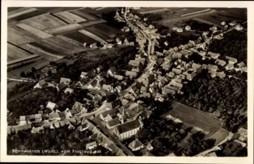 Ak Böhmenkirch in Württemberg, Luftaufnahme von  Häuser, Felder, Wald
