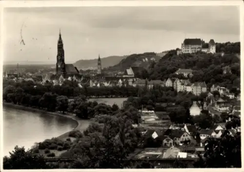 Ak Landshut in Niederbayern, St. Martin, Schloss Trausnitz, Blick vom Klausenberg
