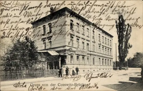 Ak Schmölln in Thüringen, Straßenpartie mit Blick auf Restaurant Cosswitz Brücke