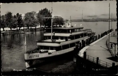 Foto Ak Bregenz am Bodensee Vorarlberg, Schiff Austria, Hafen