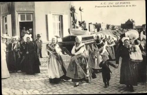 Ak Le Portel Pas de Calais,Procession de la Benediction de la Mer