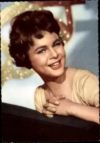 Ak Schauspielerin und Sängerin Conny Froboess, Portrait