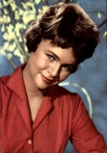 Ak Schauspielerin und Sängerin Cornelia Froboess, Portrait