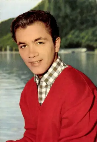 Ak Schauspieler, Sänger Gus Backus, Portrait