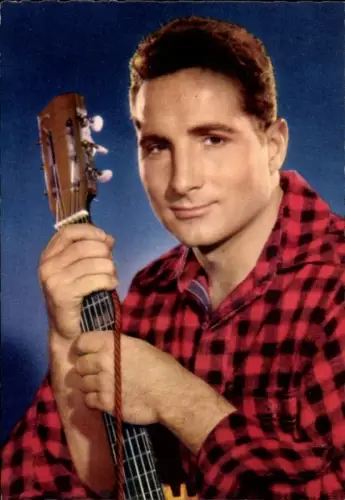 Ak Sänger Freddy Quinn, Portrait, Gitarre
