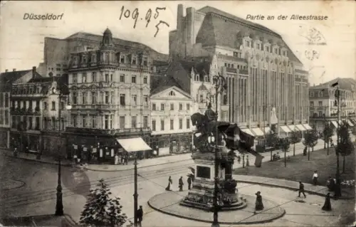 Ak Düsseldorf am Rhein,  Partie an der Alleestrasse, Stadtansicht, Menschen auf der Straße