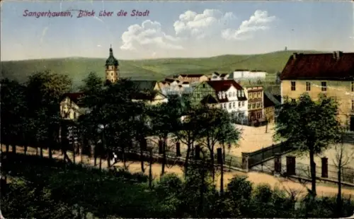 Ak Sangerhausen am Harz,  Blick über die Stadt, Landschaft, Gebäude, Bäume