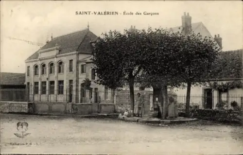 Ak Saint Valérien Yonne, Jungenschule