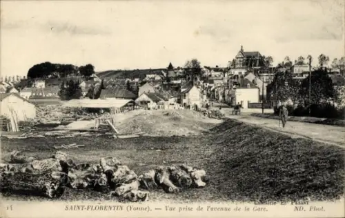 Ak Saint Florentin Yonne, Vue prise de l'avenue de la Gare