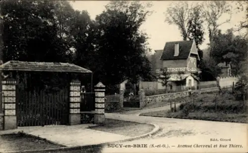 CPA Sucy en Brie Val-de-Marne, Avenue Chevreul et Rue Thiers