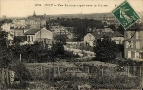 Ak Ivry sur Seine Val de Marne, Panoramablick auf  Mairie sichtbar, französische Republik, Postst