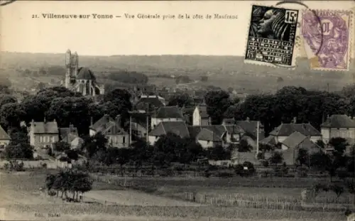 CPA Villeneuve-sur-Yonne, vue générale