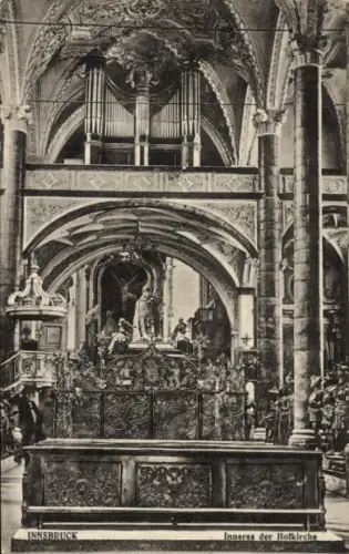 Ak Innsbruck in Tirol, Hofkirche, Innenansicht