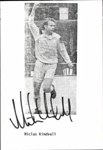 Autogramm Fußballer Niklas Kindvall, Hamburger SV, Portrait auf dem Feld