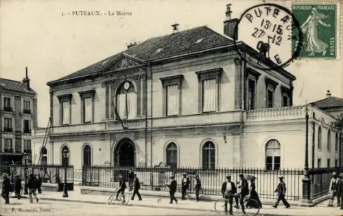 Ak Puteaux Hauts de Seine,  von  La Mairie, Stempel, französische Post