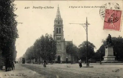 Ak Neuilly sur Seine Hauts de Seine, Eglise, Statue de Perronnet