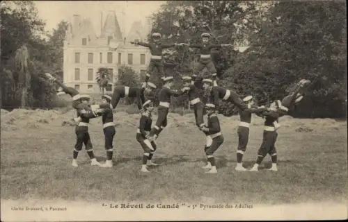 Ak Cande Maine et Loire, Reveil de Candé, 3 Pyramide des Adultes